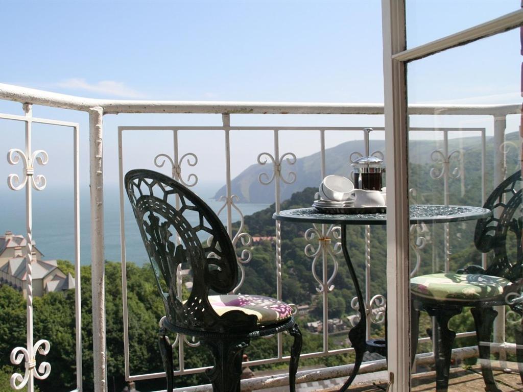 Highcliffe House Panzió Lynton Kültér fotó