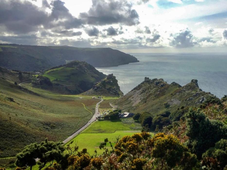 Highcliffe House Panzió Lynton Kültér fotó