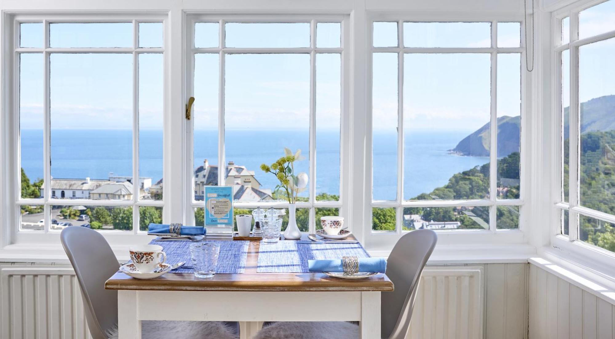 Highcliffe House Panzió Lynton Kültér fotó